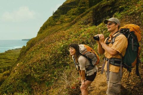 A Perfect Getaway 2009 Movie Scene Milla Jovovich as Cydney and Steve Zahn as Cliff enjoying their honeymoon in Hawaii