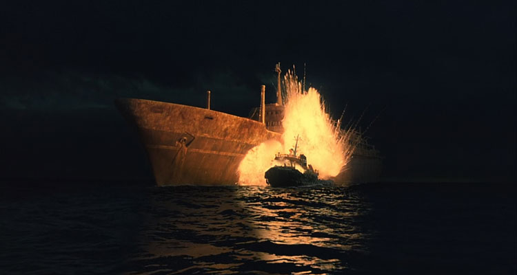 Ghost Ship 2002 Movie Scene A huge explosion next to the giant abandoned ship