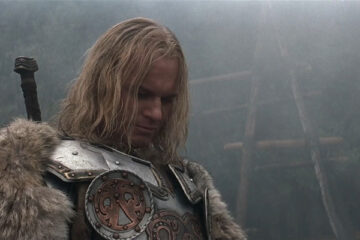 The 13th Warrior 1999 Movie Scene Vladimir Kulich as Buliwyf, the Viking leader in an armor and furry coat