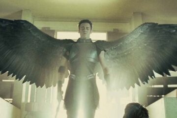 Legion 2010 Movie Scene Kevin Durand as Gabriel spreading his wings at the door of the gas station
