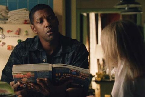Man on Fire 2004 Movie Scene Denzel Washington as John W. Creasy reading from a book to Dakota Fanning as Lupita