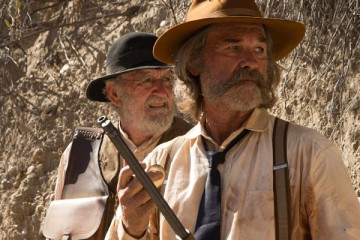 Bone Tomahawk 2015 Kurt Russell as Sheriff Hunt and Richard Jenkins as Chicory waiting in ambush scene