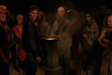 Nightbreed 1990 Movie Craig Sheffer, Doug Bradley and rest of the gang looking at you