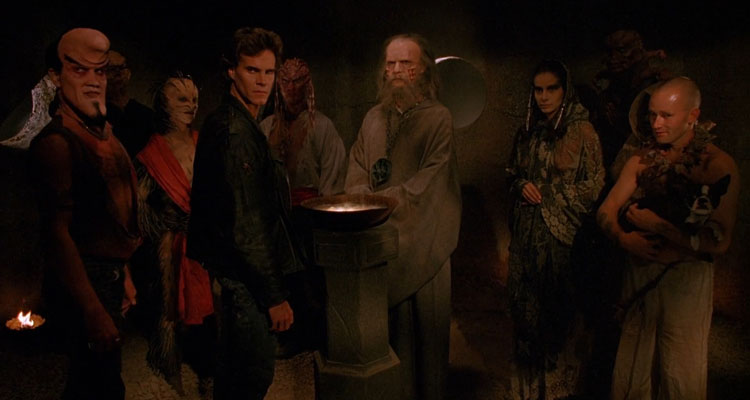 Nightbreed 1990 Movie Craig Sheffer, Doug Bradley and rest of the gang looking at you