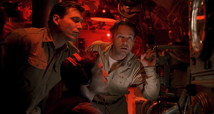 Below 2002 Movie Scene Bruce Greenwood as Brice and Holt McCallany as Loomis waiting for the right moment to send a signal