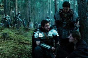 Centurion 2010 Movie Scene Dominic West as General Titus Virilus talking to Michael Fassbender as Centurion Quintus Dias