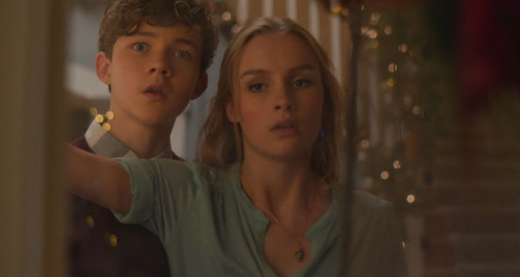 Better Watch Out Movie 2016 Scene Olivia DeJonge as Ashley and Levi Miller as Luke looking out of the window