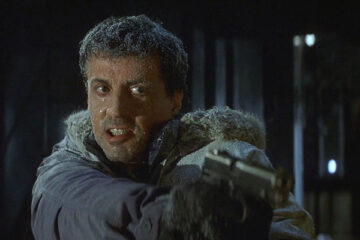 D-Tox 2002 Movie Scene Sylvester Stallone as Jake Malloy holding a gun pointed at the killer